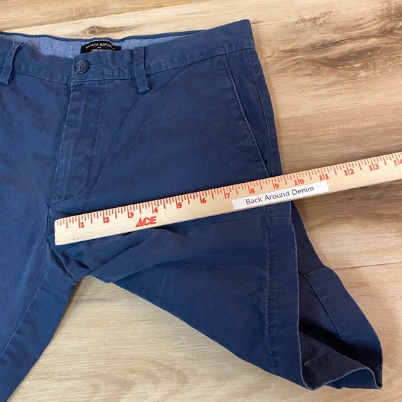 Banana Republic Aiden Short Mens 30 Navy Blue Flat Front Chino - Picture 5 of 7